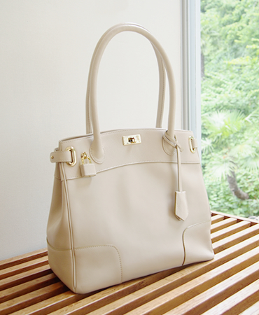 クラッシーアーバントート ミニ